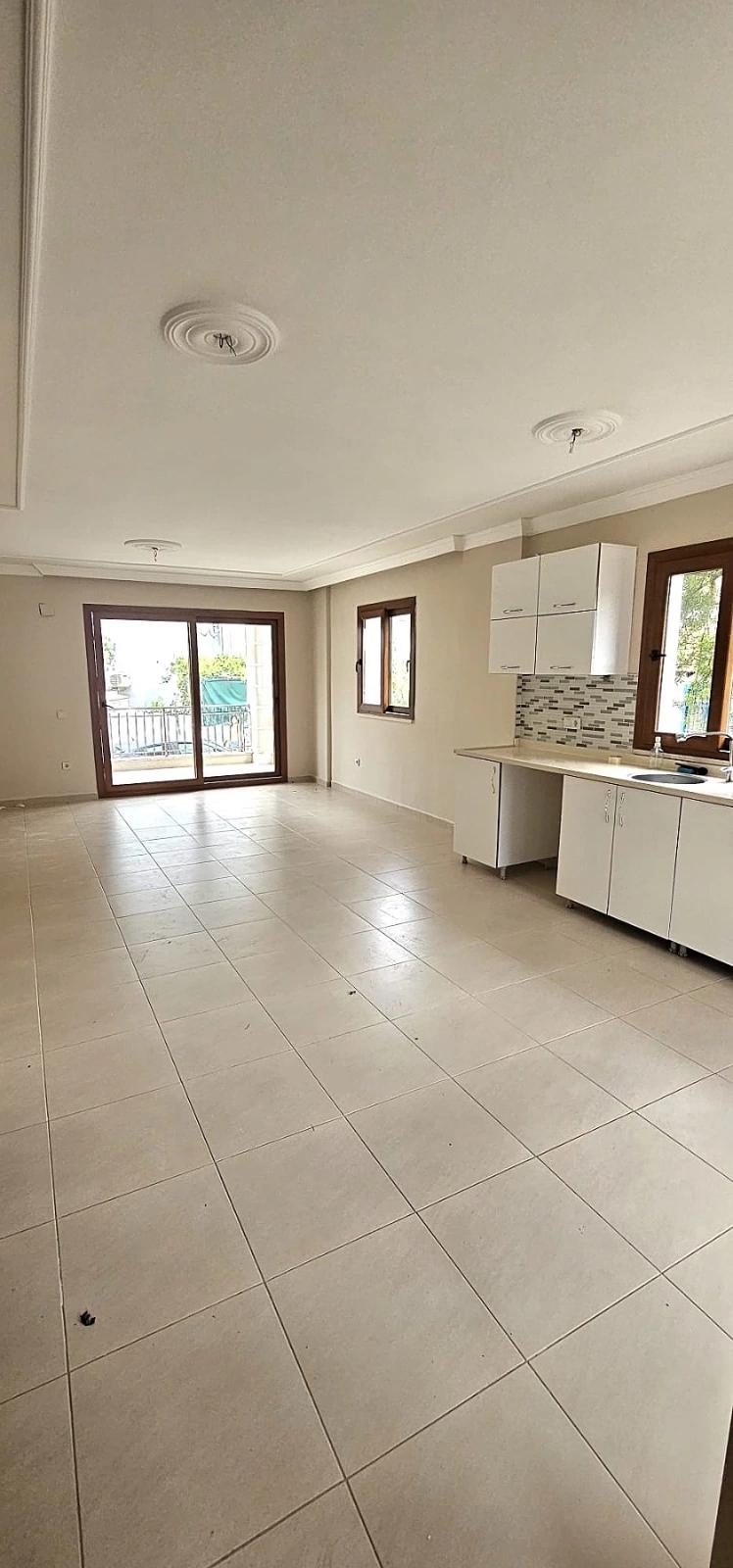 Leere 2+1-maisonette-wohnung In Beldibi Zu Vermieten – Immobilienmakler