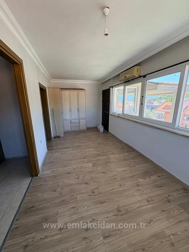 4+1 Maisonette-Wohnung Zur Miete Im Stadtteil Çamdibi (Frei)