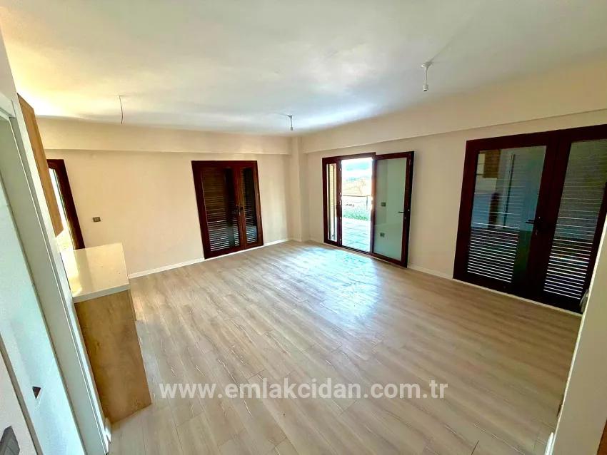 3+1-Zimmer Villa Zu verkaufen in Çetibeli Bz. Marmaris - 140 m²