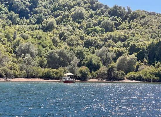 Marmaris Paradiesinsel zu verkaufen 2000 m2 Dorf