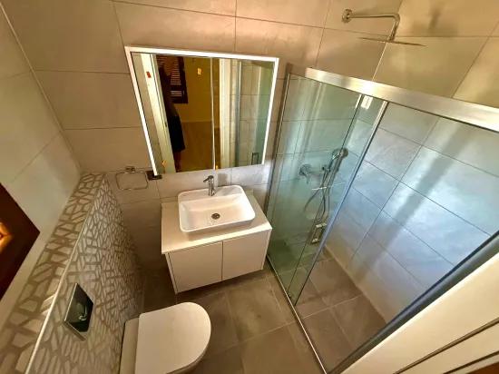 📍 Im Viertel Çetibeli komfortabel zu verkaufen 5+1 freistehende Villa