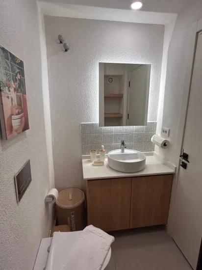 Marmaris Çıldır, 30 m zum Meer, neu, luxuriös, mit Garten, möbliert, zu vermieten, 2+1