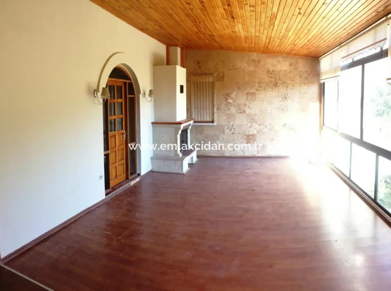 10 Schlafzimmer 2 Mit Pool Im Zentrum Von Marmaris.2500M2 Grundstück Zum Verkauf In Unserer Anlage.