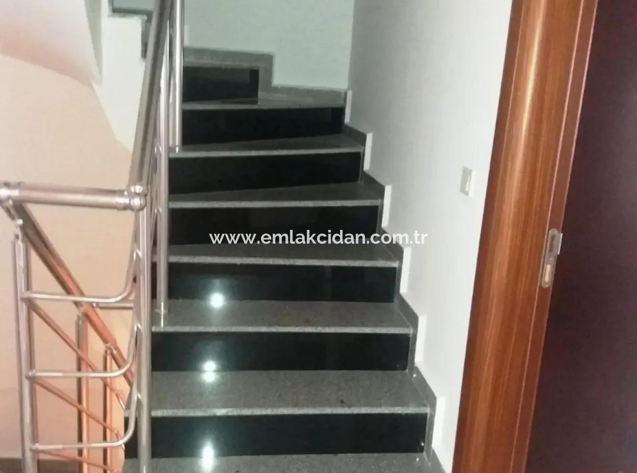 Gebaut Auf Einem Grundstück Von 7000M2 In Marmaris, 8 Zimmer, Haus Ranch Pool