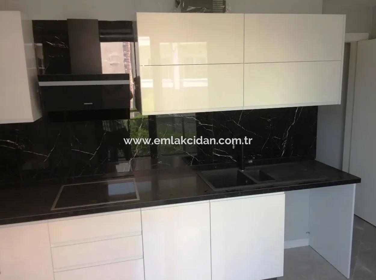 Null Luxus 2 Zimmer 1 Wohnzimmer 100M2 Indoor-Garage Für Verkauf In Marmaris