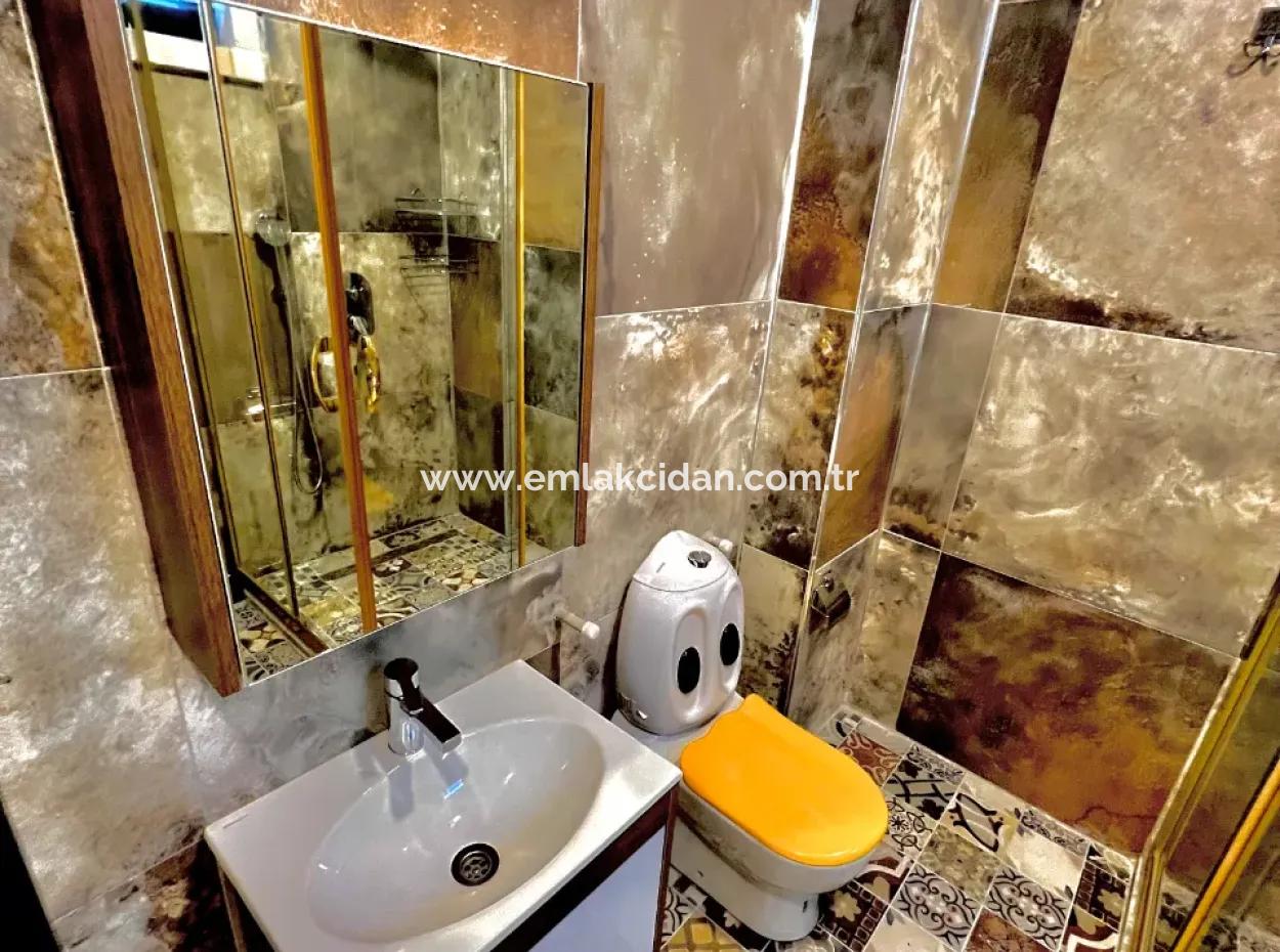 Villa Zu Verkaufen In Marmaris Çetibeli Mit 3 Swimmingpools Und Kinderbecken Und Hausmeisterhaus Auf 780M2 Grundstück