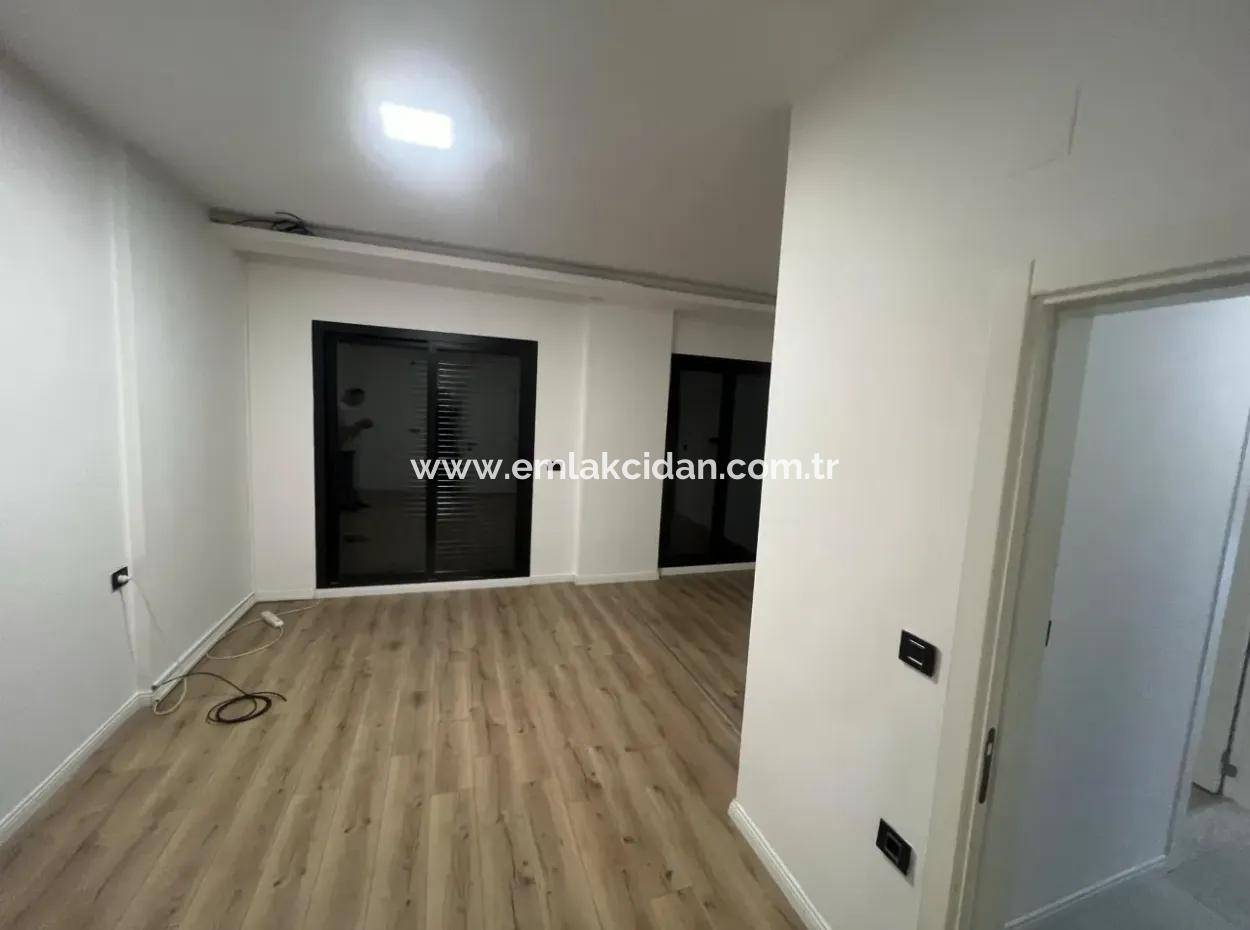 Luxuswohnung Zum Verkauf In Einem Stilvollen Komplex Im Zentrum Von Marmaris, Mit Erdgeschoss, Garten, 3 Zimmern, 1 Wohnzimmer, Parkplatz