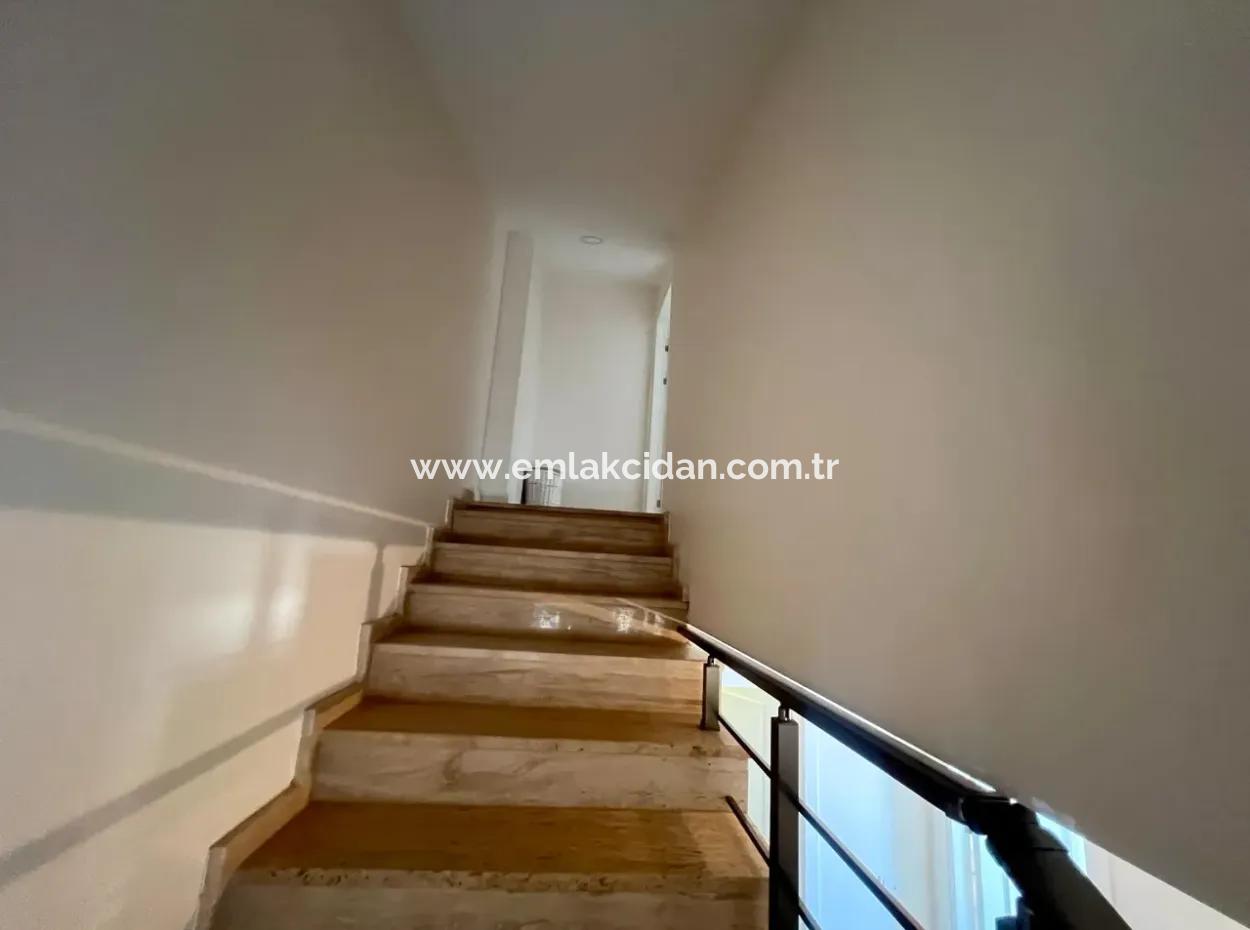 2 Zimmer, 1 Wohnzimmer, Neubau, Oberes Maisonette-Doppelzimmer, 90 M2, Wohnung Zum Verkauf Im Zentrum Von Marmaris, In Der Nähe Des Meeres