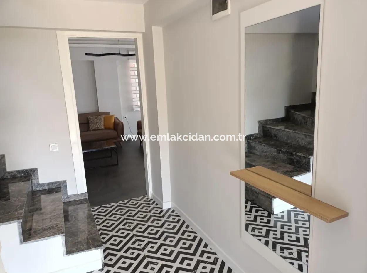 Villa Zum Verkauf In Marmaris Söğüt Village, Mit Herrlichem Meerblick, Swimmingpool, Parkplatz, 3 Zimmer, 1 Wohnzimmer, Garten, 200M2 Nutzfläche