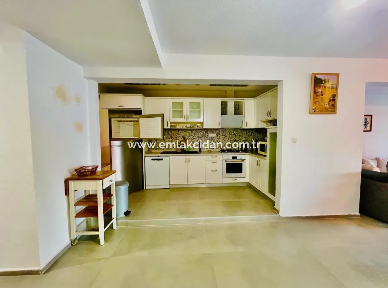 Sie Sind Nur Wenige Schritte Vom Meer Entfernt. Wirklich! Wohnung Direkt Am Wasser.