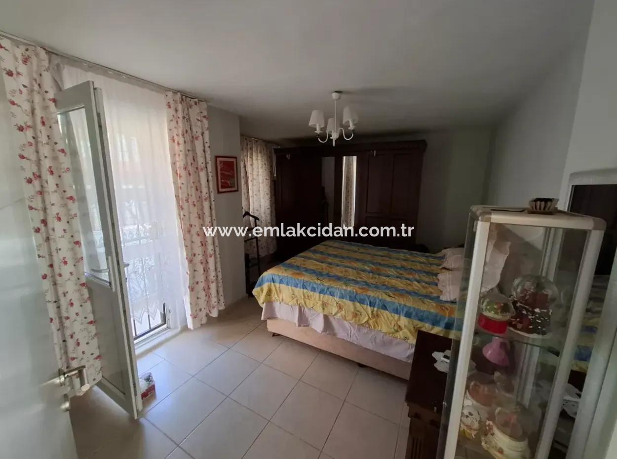 Armutalan Neighborhood 3÷1 Freistehendes Dreifachhaus Zum Verkauf