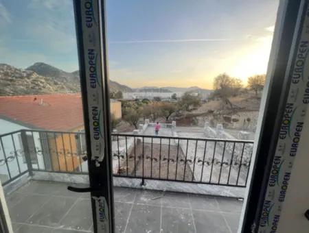 Villa Zum Verkauf In Marmaris Bozburun Nachbarschaft Mit Meerblick, Freistehendem Garten, Parkplatz