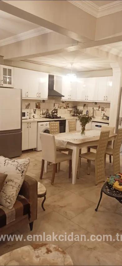 2+1 Bedroom Apartment For sale in Çıldır Nbh. Marmaris - 100 m²