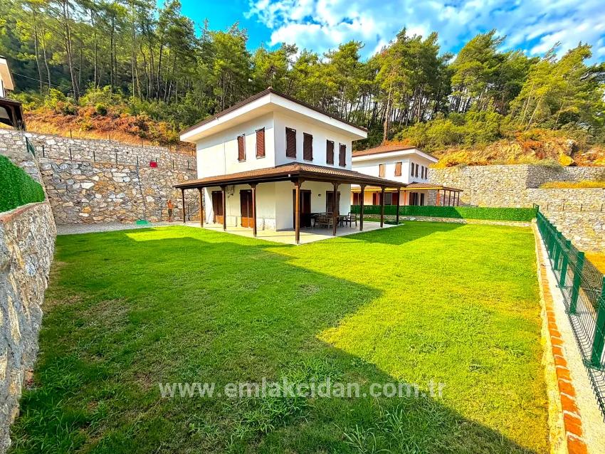 3+1 Bedroom Villa For sale in Çetibeli Nbh. Marmaris - 140 m²