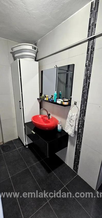 3+1 Bedroom Apartment For rent in Hatipirimi Nbh. Marmaris - 170 m²