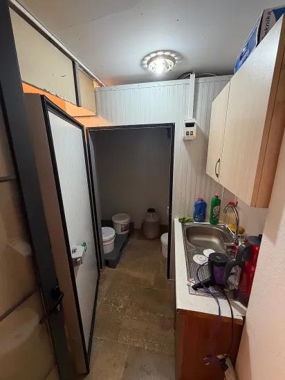 Armutalan centre for sale 50 m2 street above shop