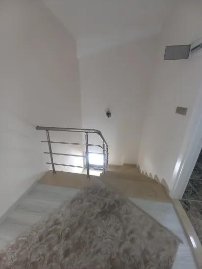 Çıldır Neighbourhood 7-year-old Young Building 3+1 Furnished Rental Apartment