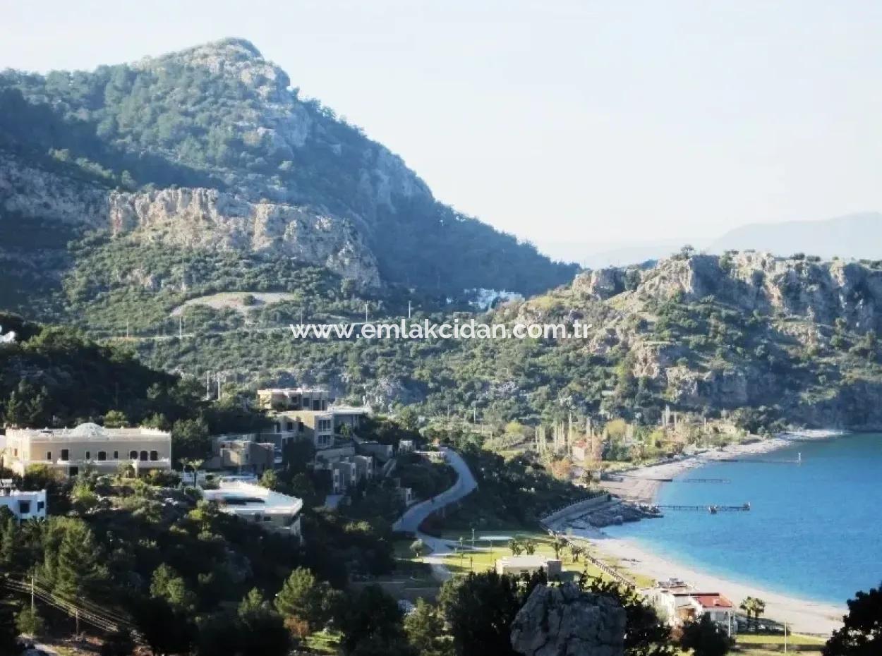 21000M2, Owns The Marina Hotel At The Sea Kumlubük Bay And Land For Sale