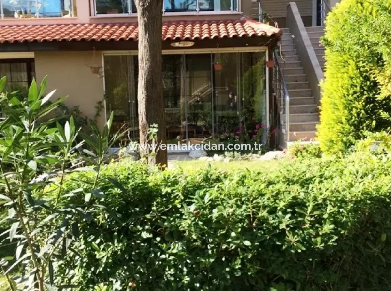 Super Luxury Duplex Apartment With Swimming Pool In Icmeler, Within The Site