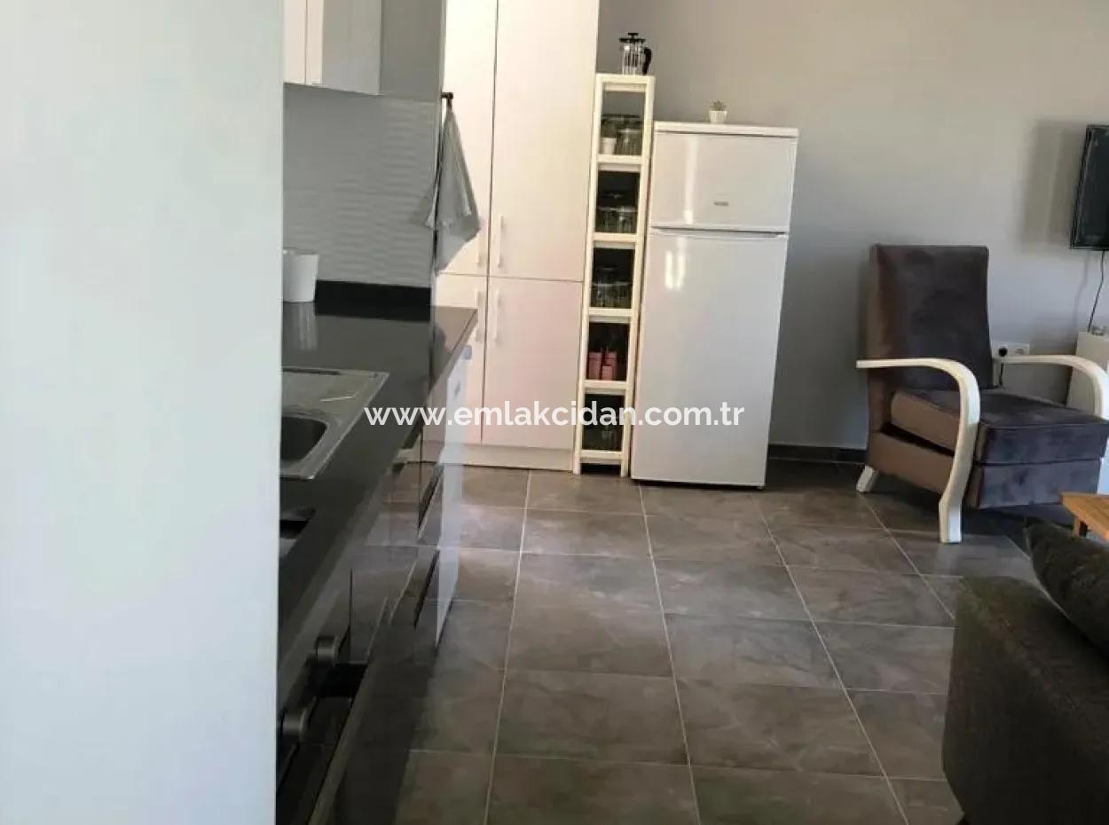 2 Rooms 1 Lounge Open Kitchen 100 M2 Apartment For Sale In The Site With Swimming Pool 400 Meters From The Sea In Datça Center