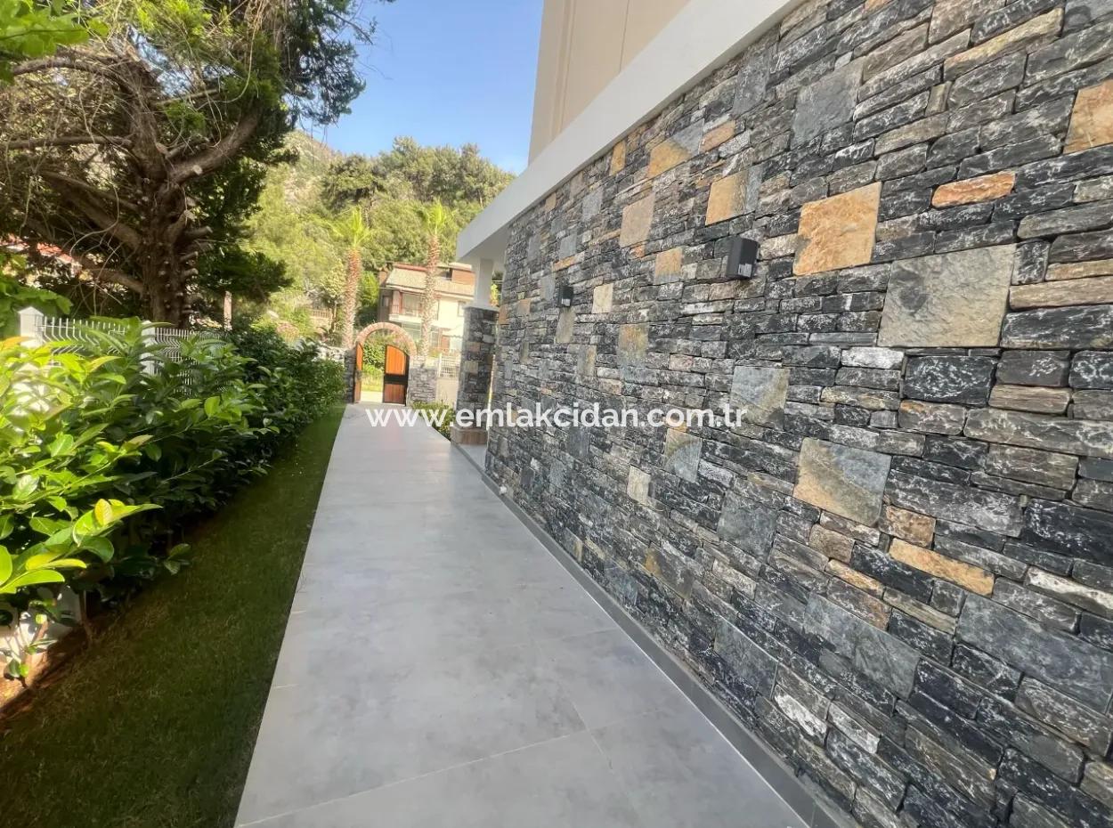 Ultra Luxury Villa For Sale In Icmeler Neighborhood Of Marmaris District, 4 Rooms 4 Bathrooms 240M2 With Swimming Pool In A Fully Detached 450M2 Plot With Forest View