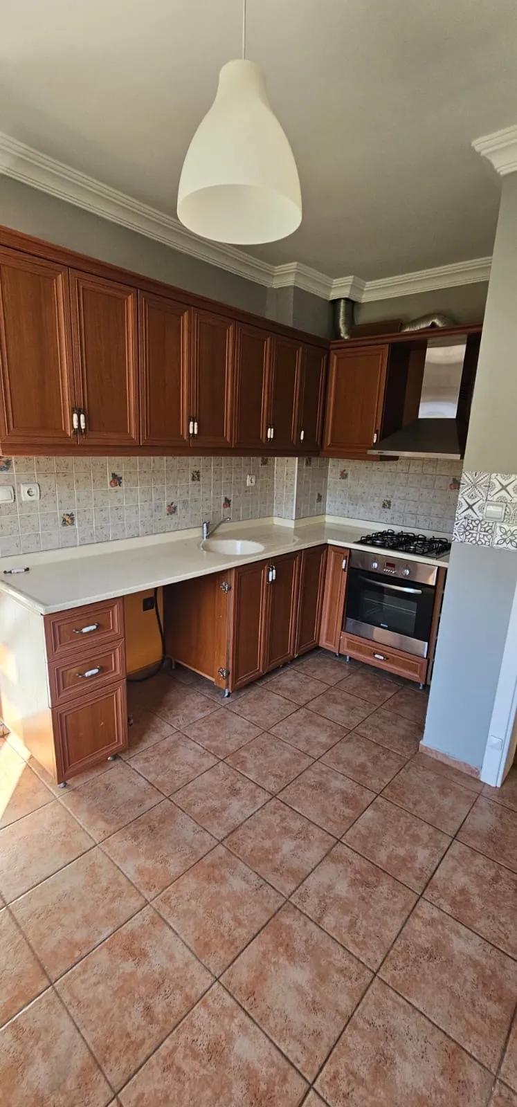 В İçmeler'de краткосрочная аренда 2+1 квартиры, кухня, отличная квартира