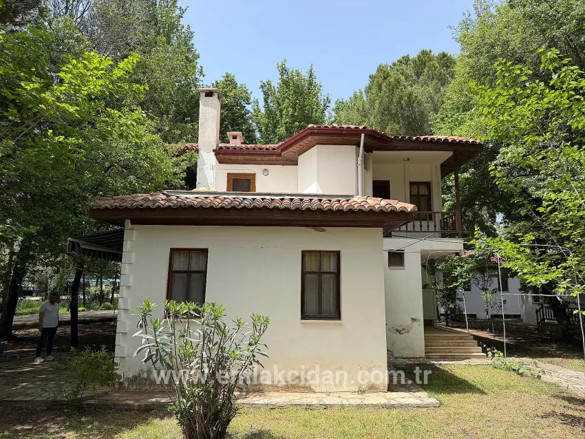 Для продажи Вилла 3+1 в Hisarönü Marmaris - 150 m²