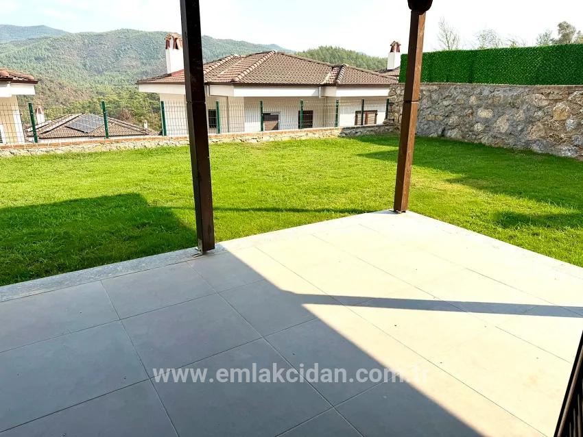 Для продажи Вилла 3+1 в Çetibeli Marmaris - 140 m²