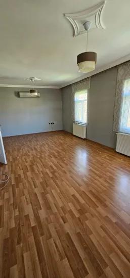В İçmeler'de краткосрочная аренда 2+1 квартиры, кухня, отличная квартира