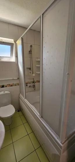 В İçmeler'de краткосрочная аренда 2+1 квартиры, кухня, отличная квартира