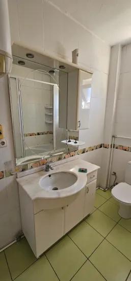 В İçmeler'de краткосрочная аренда 2+1 квартиры, кухня, отличная квартира