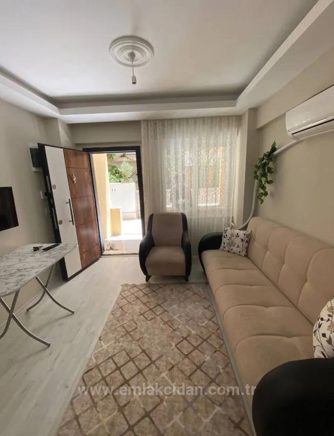 Çıldır Mahallesi Sahile 20 M Mesafede 1+1 Eşyalı Kiralık Giriş Katı Daire