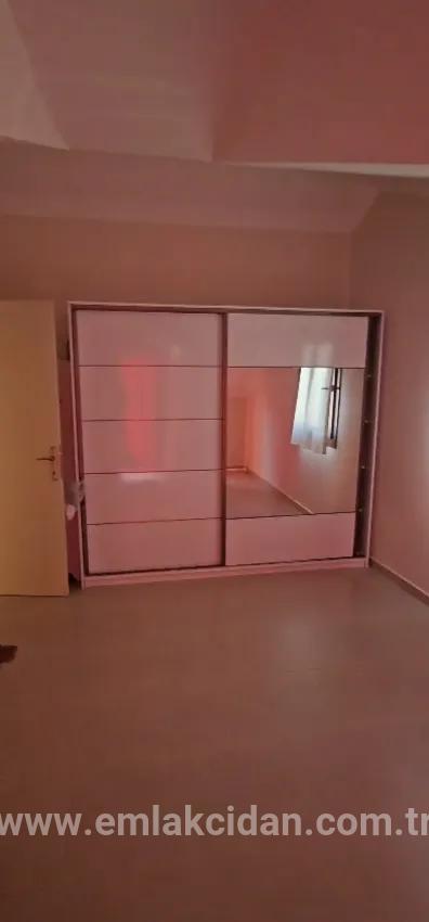 Beldibi’nde sıfır ayarında genç binada ferah ve geniş 3+1 kiralık daire