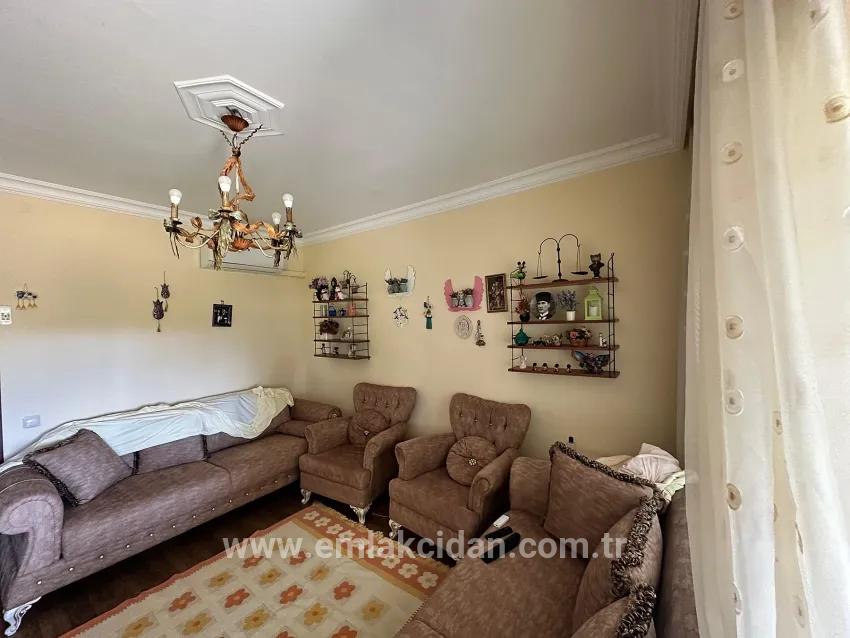 Hisarönü'nde 2+1 Eşyalı Kiralık Daire – Sahile 100 m