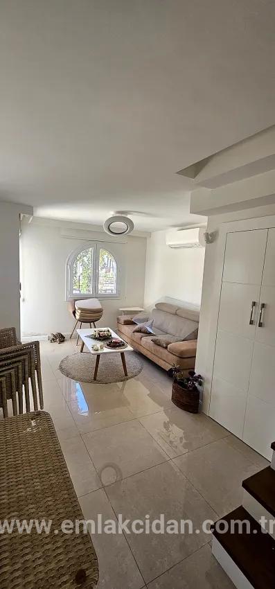 Marmaris İçmeler Mah. Satılık 3+1 Müstakil ev - 200 m²