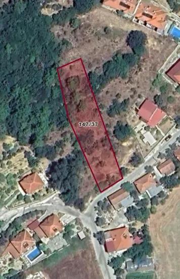 Akyaka,ya 8 Km Uzaklıkta 15 Odalı Villa Projesi Çizilmiş 1186 M2 Satılık Arsa