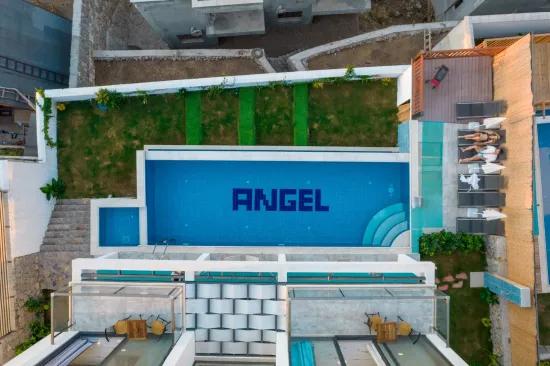 Faralya'da deniz manzaralı muhteşem bir villa