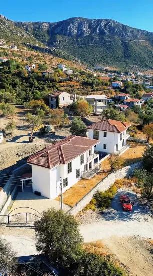 Marmaris Söğüt köyünde muhteşem Symi manzaralı Özel malikane