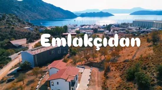 Marmaris Bozburun mahallesinde muhteşem deniz manzaralı 4+1 sıfır 170 m2 satılık villa