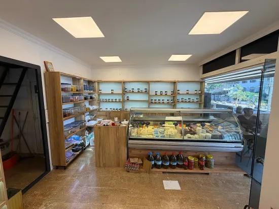 Armutalan merkezde satılık 50 m2 cadde Üzeri dükkan