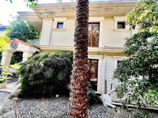 Satılık 4+2 Villa – 970 m² Arsa Payı – Armutalan