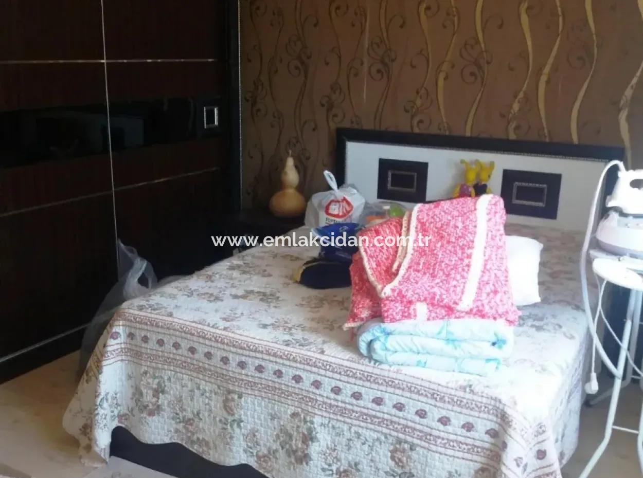 Marmaris İçinde 7000M2 Arsa Üzerine Kurulu 8 Oda Çiftlik Evi Havuz Mevcut