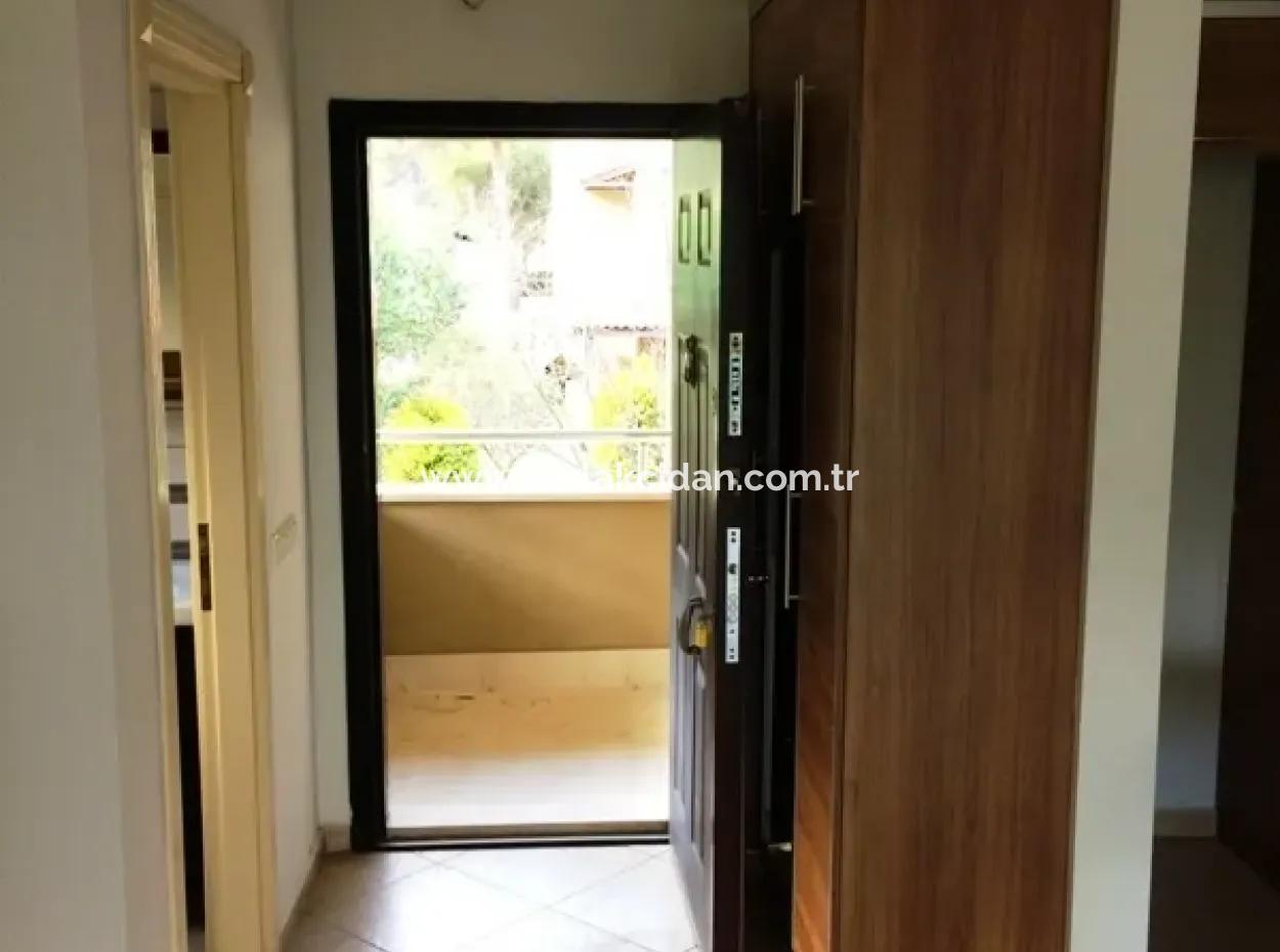 İçmeler Yüzme Havuzlu Süper Lüks Dubleks Daire Site İçerisinde