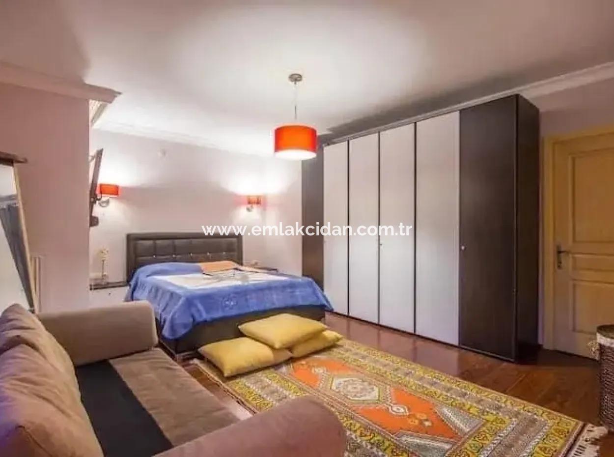 Marmaris Armutalan Mevkii Tam Müstakil Havuzlu 4 Oda 1 Salon Tripleks Villa Satılık