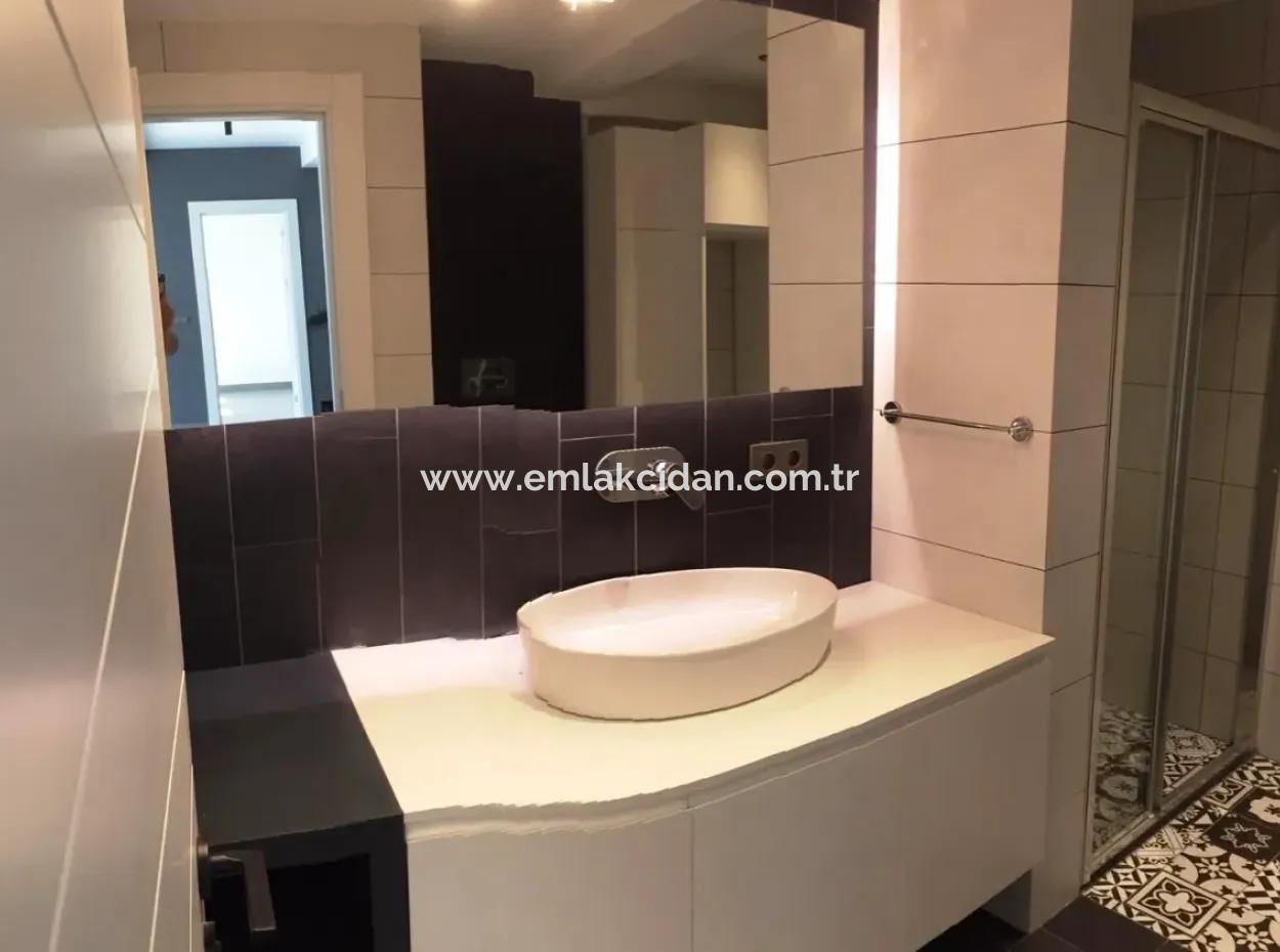 Marmaris İlçesi Beldibi Mahallesinde Satılık Müstakil Havuzlu 4 Oda 2 Salon 220 M2 Havuzlu Akıllı  Villa