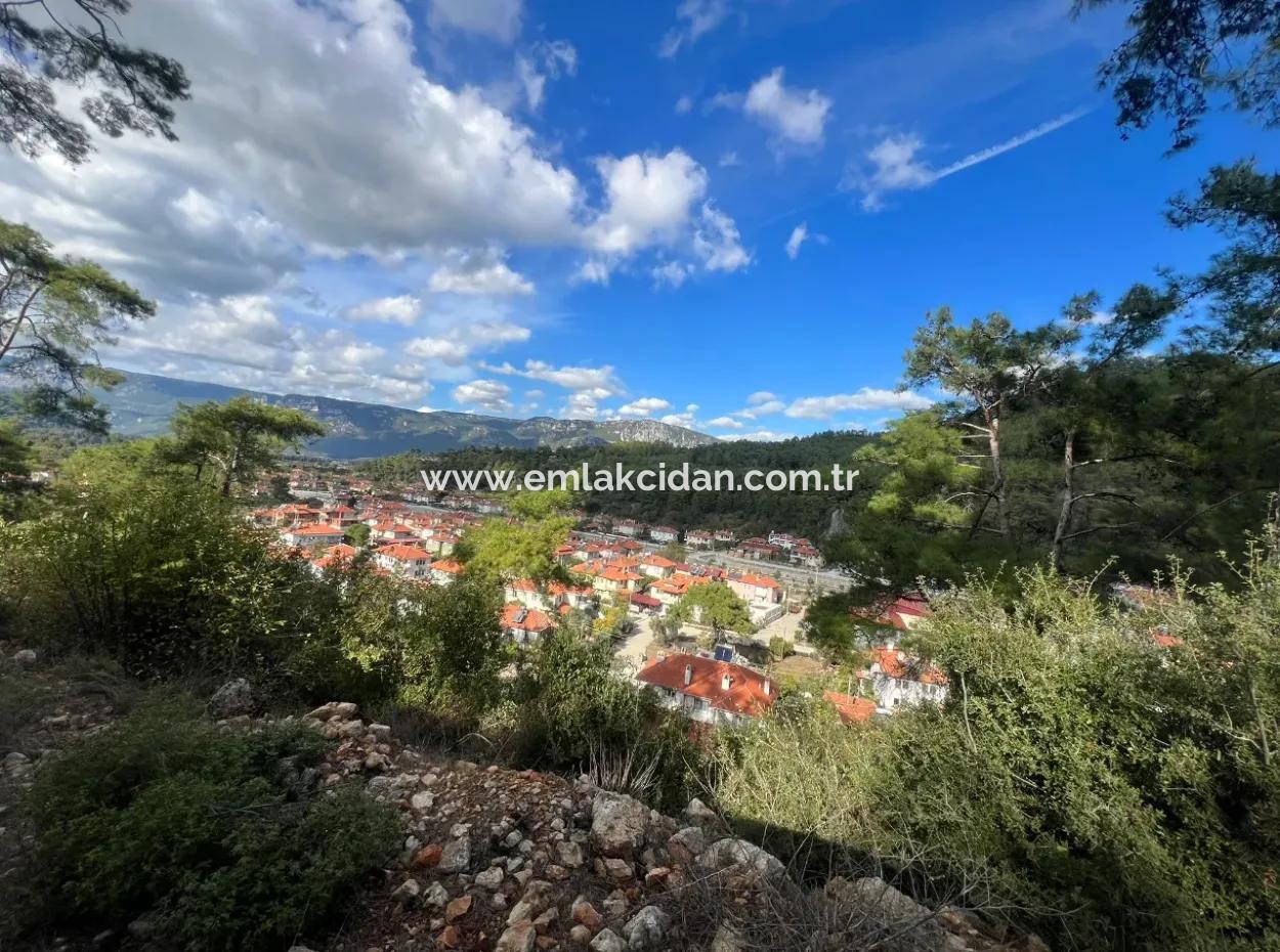 Muğla İli Ula İlçesi Gökçe Mahallesinde Orman Manzaralı Denize 2 Km Mesafede Yüzme Havuzlu Satılık Lüks Daire