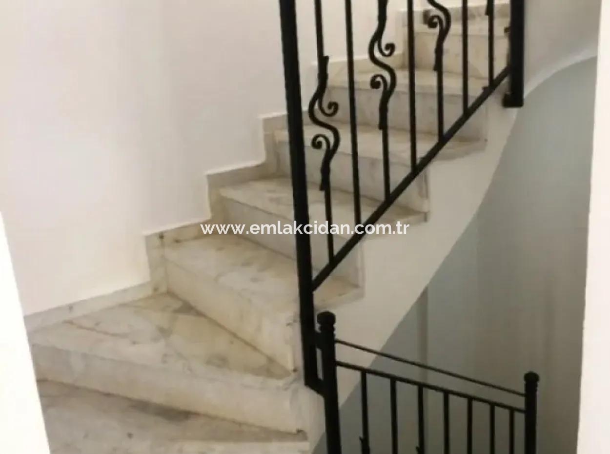 Muğla İli Ula İlçesi Ataköy Mahallesinde Satılık İkiz Müstakil Bahçeli Villa