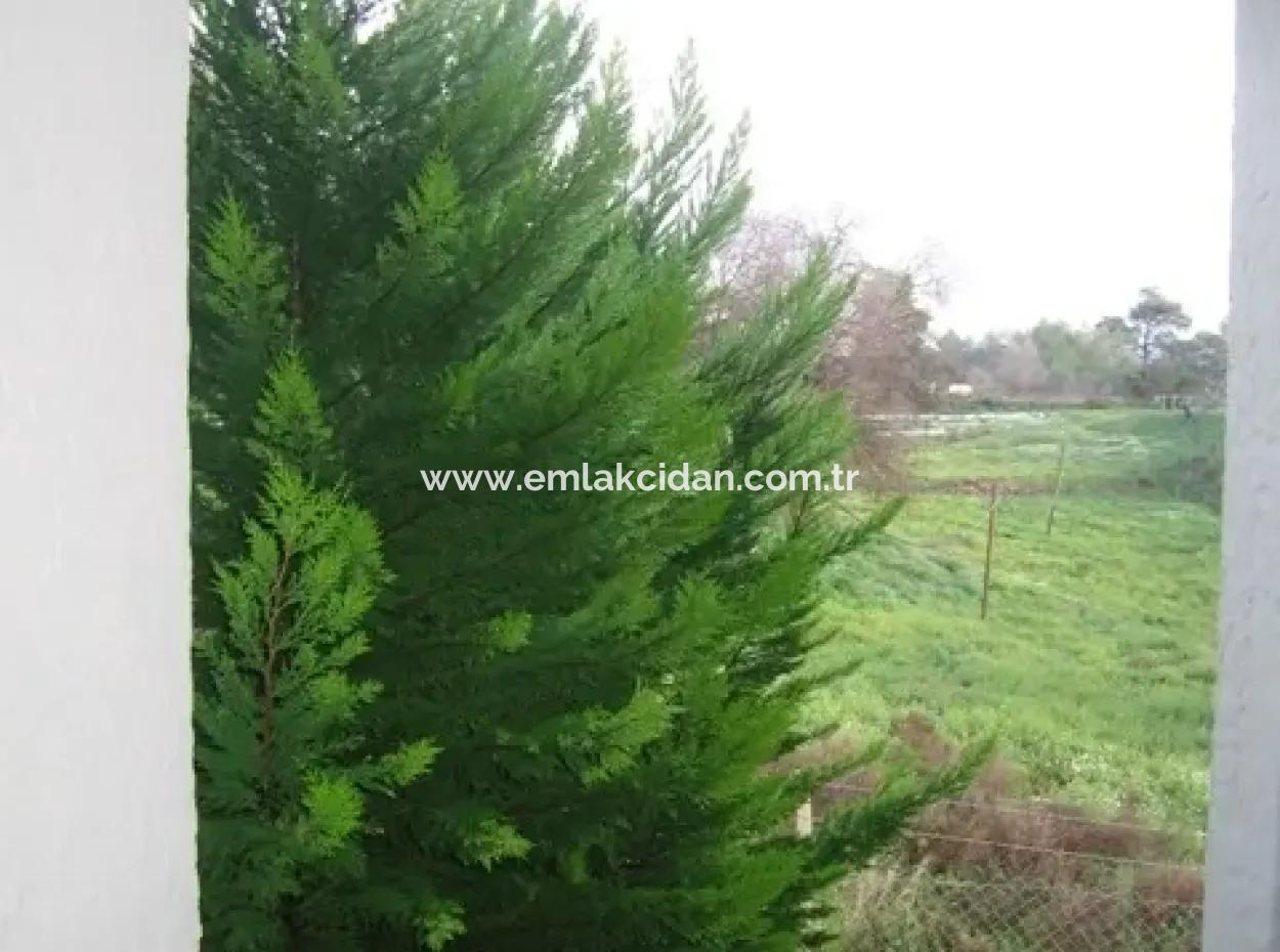 Ataköy Mahallesinde 4300M2 Çiftlik Evi Havuzlu 7 Oda 2 Salon 340M2