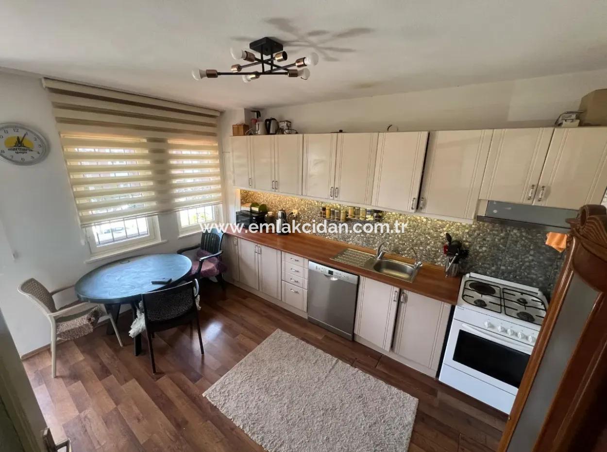 Marmaris Merkez 3 Oda 1 Salon K.mutfak 140M2 Satılık Arakat Daire Denize Çok Yakın