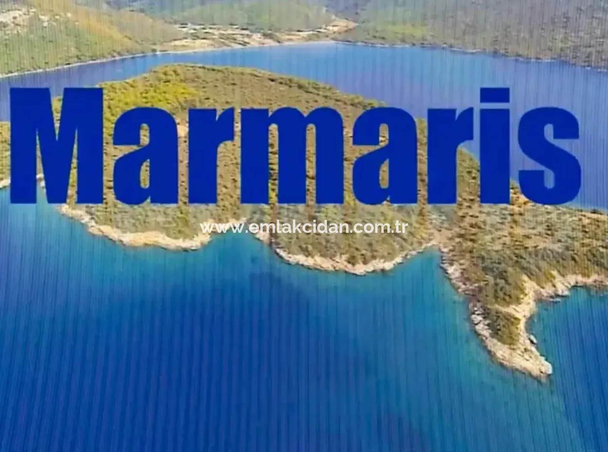 Marmaris İlçesi Gökova Körfezinde  Satılık Ada  365000M2 Arsa Alanına Sahip Olup İçerisinde Kayıtlı Ev Bulunmaktadır.